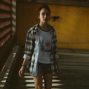 Meet your Posher, Lavinia